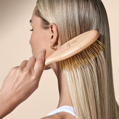 Gua Sha Hair & Scalp Brush: Premium Wooden Edition